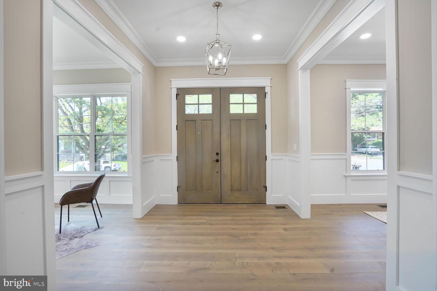 504 KINGSLEY RD SW, VIENNA, Virginia 22180, 7 Bedrooms Bedrooms, ,6 BathroomsBathrooms,Residential,For sale,504 KINGSLEY RD SW,VAFX2246344 MLS # VAFX2246344