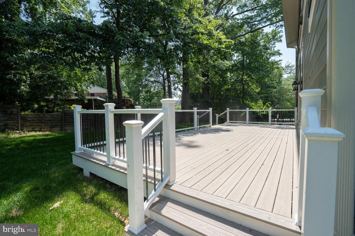 504 KINGSLEY RD SW, VIENNA, Virginia 22180, 7 Bedrooms Bedrooms, ,6 BathroomsBathrooms,Residential,For sale,504 KINGSLEY RD SW,VAFX2246344 MLS # VAFX2246344