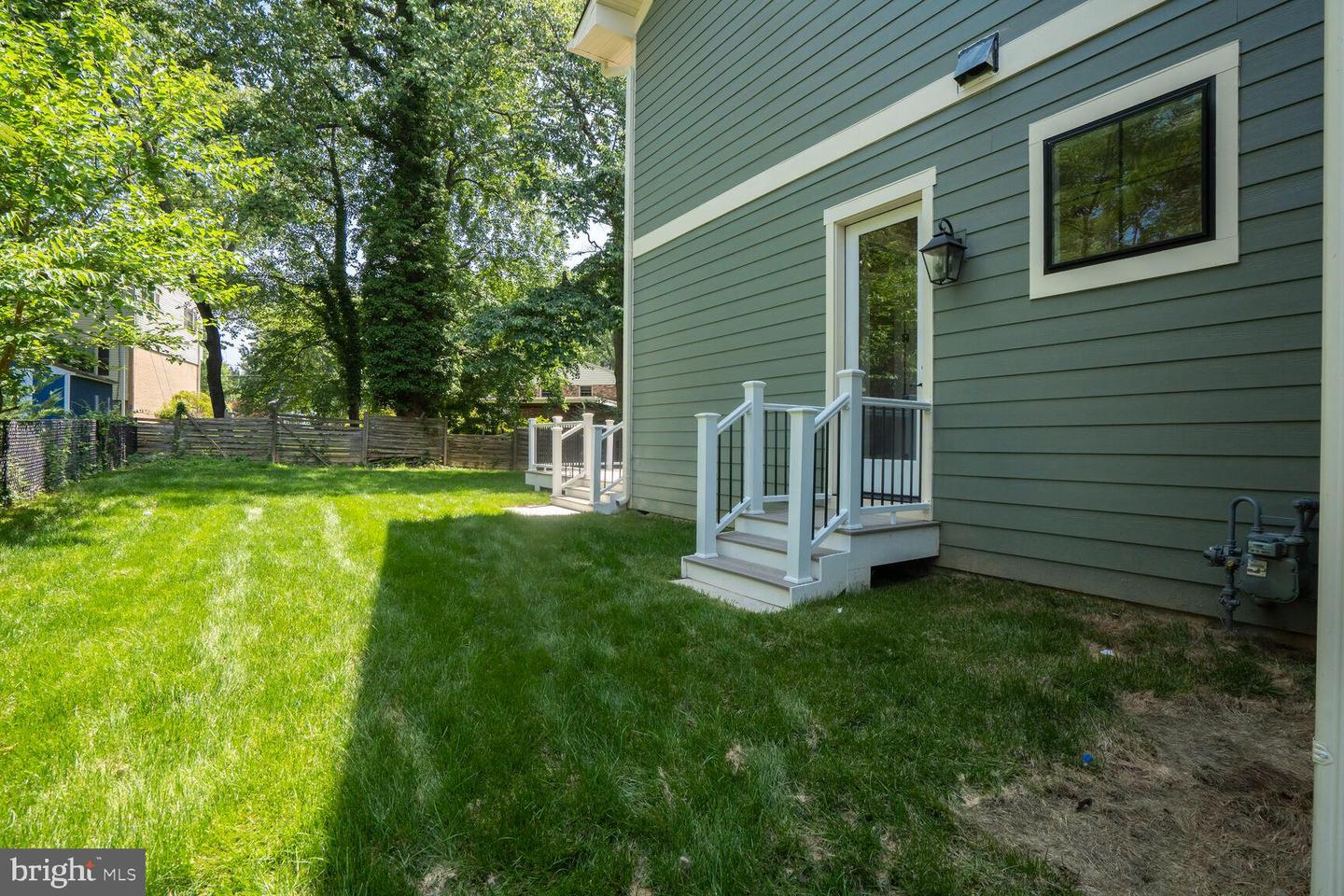 504 KINGSLEY RD SW, VIENNA, Virginia 22180, 7 Bedrooms Bedrooms, ,6 BathroomsBathrooms,Residential,For sale,504 KINGSLEY RD SW,VAFX2246344 MLS # VAFX2246344