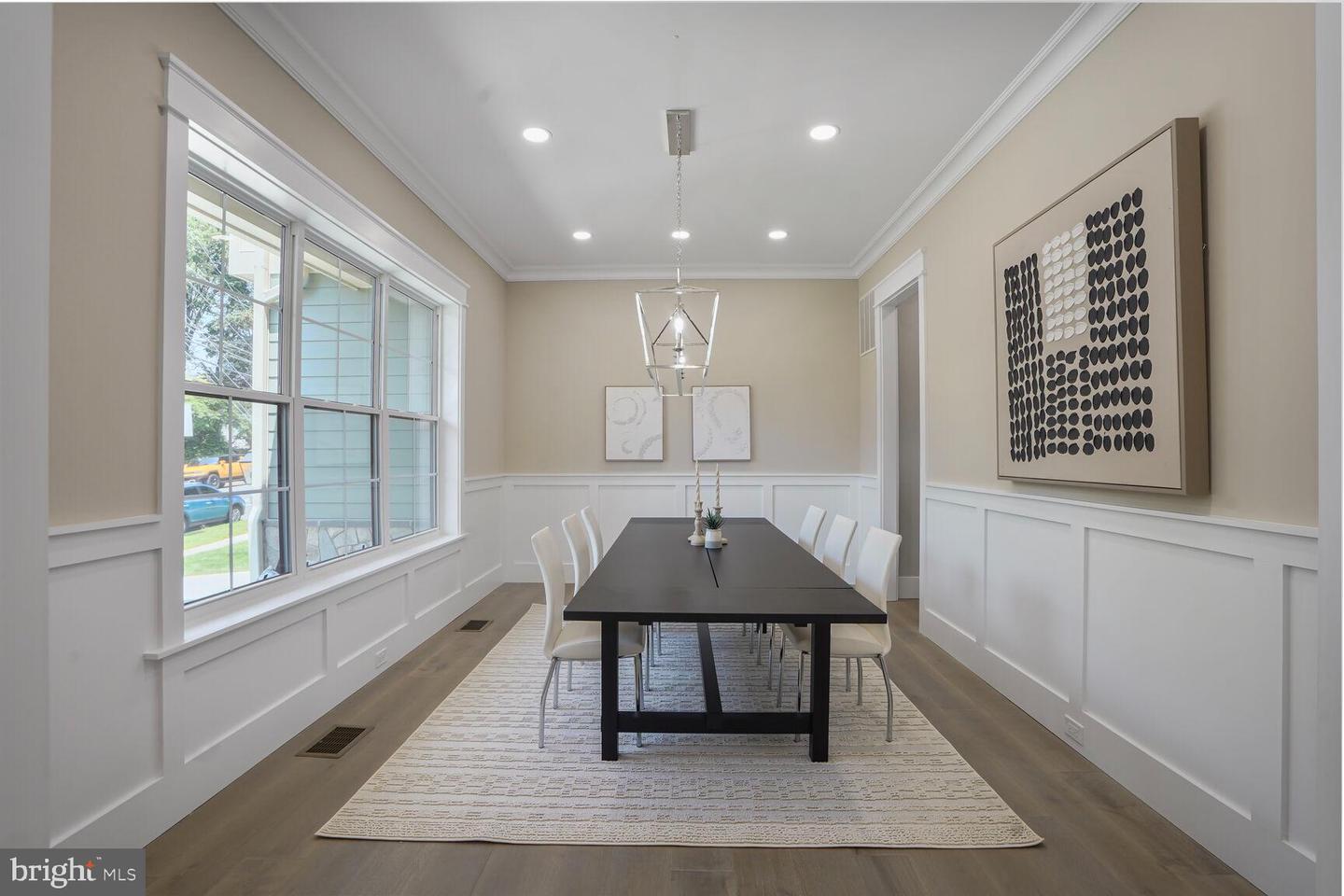 504 KINGSLEY RD SW, VIENNA, Virginia 22180, 7 Bedrooms Bedrooms, ,6 BathroomsBathrooms,Residential,For sale,504 KINGSLEY RD SW,VAFX2246344 MLS # VAFX2246344