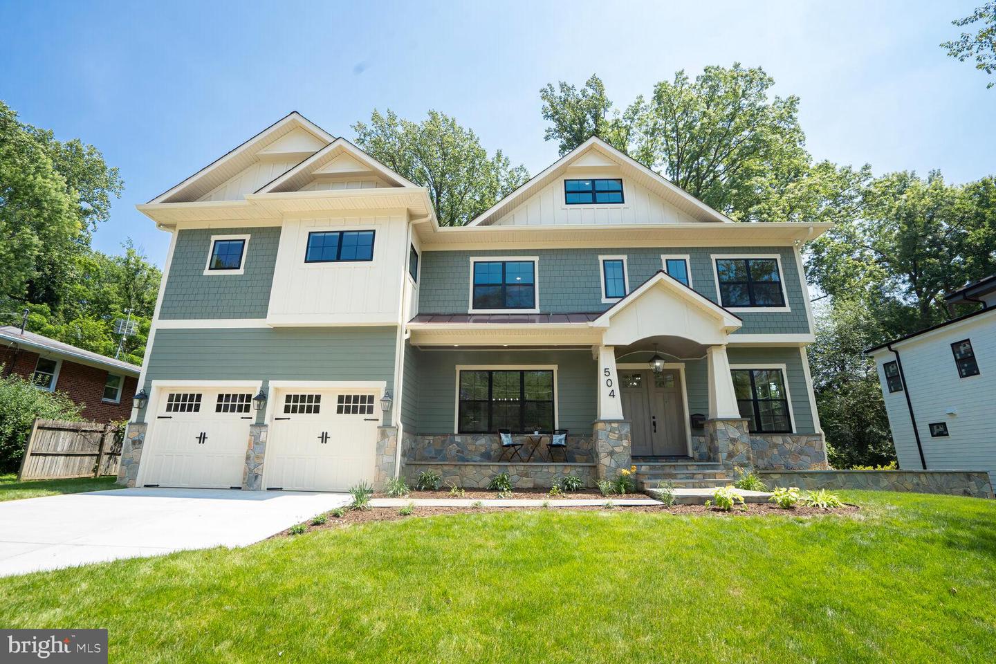 504 KINGSLEY RD SW, VIENNA, Virginia 22180, 7 Bedrooms Bedrooms, ,6 BathroomsBathrooms,Residential,For sale,504 KINGSLEY RD SW,VAFX2246344 MLS # VAFX2246344