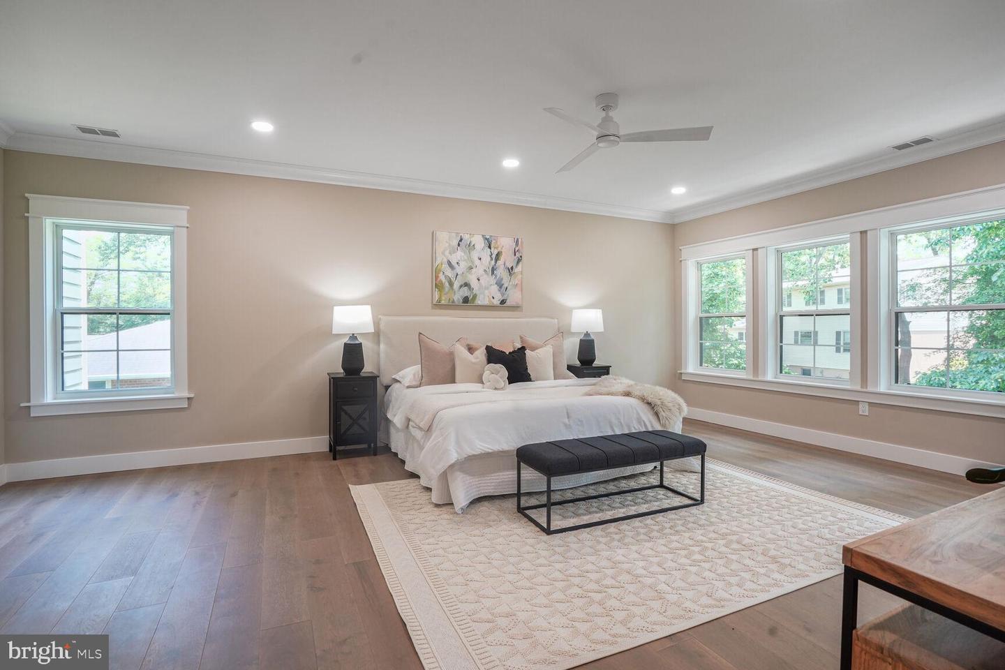 504 KINGSLEY RD SW, VIENNA, Virginia 22180, 7 Bedrooms Bedrooms, ,6 BathroomsBathrooms,Residential,For sale,504 KINGSLEY RD SW,VAFX2246344 MLS # VAFX2246344