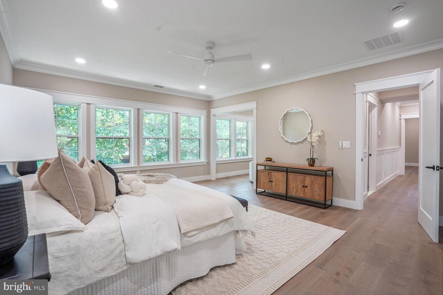 504 KINGSLEY RD SW, VIENNA, Virginia 22180, 7 Bedrooms Bedrooms, ,6 BathroomsBathrooms,Residential,For sale,504 KINGSLEY RD SW,VAFX2246344 MLS # VAFX2246344