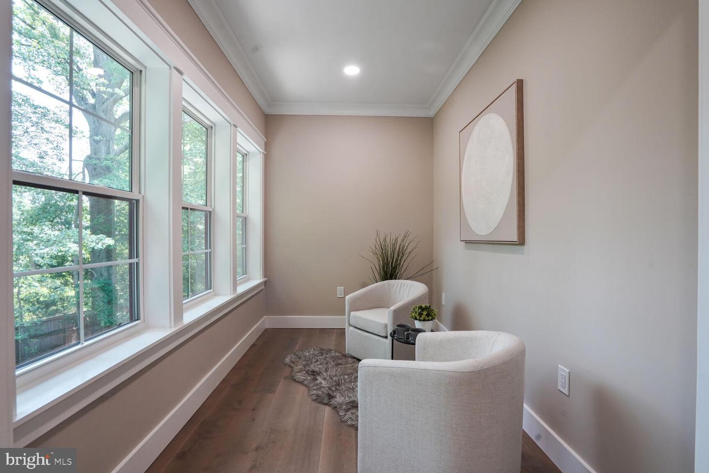 504 KINGSLEY RD SW, VIENNA, Virginia 22180, 7 Bedrooms Bedrooms, ,6 BathroomsBathrooms,Residential,For sale,504 KINGSLEY RD SW,VAFX2246344 MLS # VAFX2246344