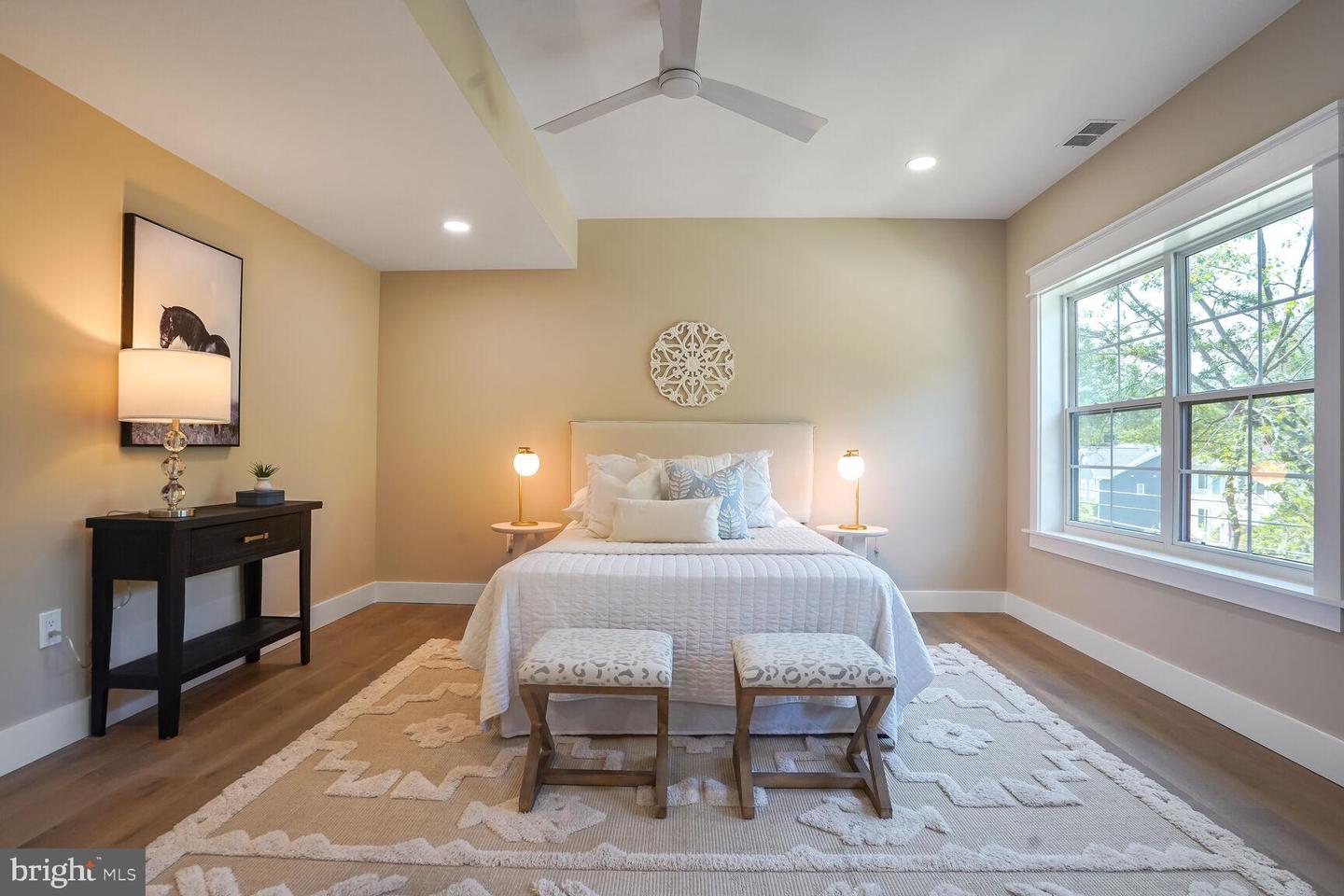 504 KINGSLEY RD SW, VIENNA, Virginia 22180, 7 Bedrooms Bedrooms, ,6 BathroomsBathrooms,Residential,For sale,504 KINGSLEY RD SW,VAFX2246344 MLS # VAFX2246344