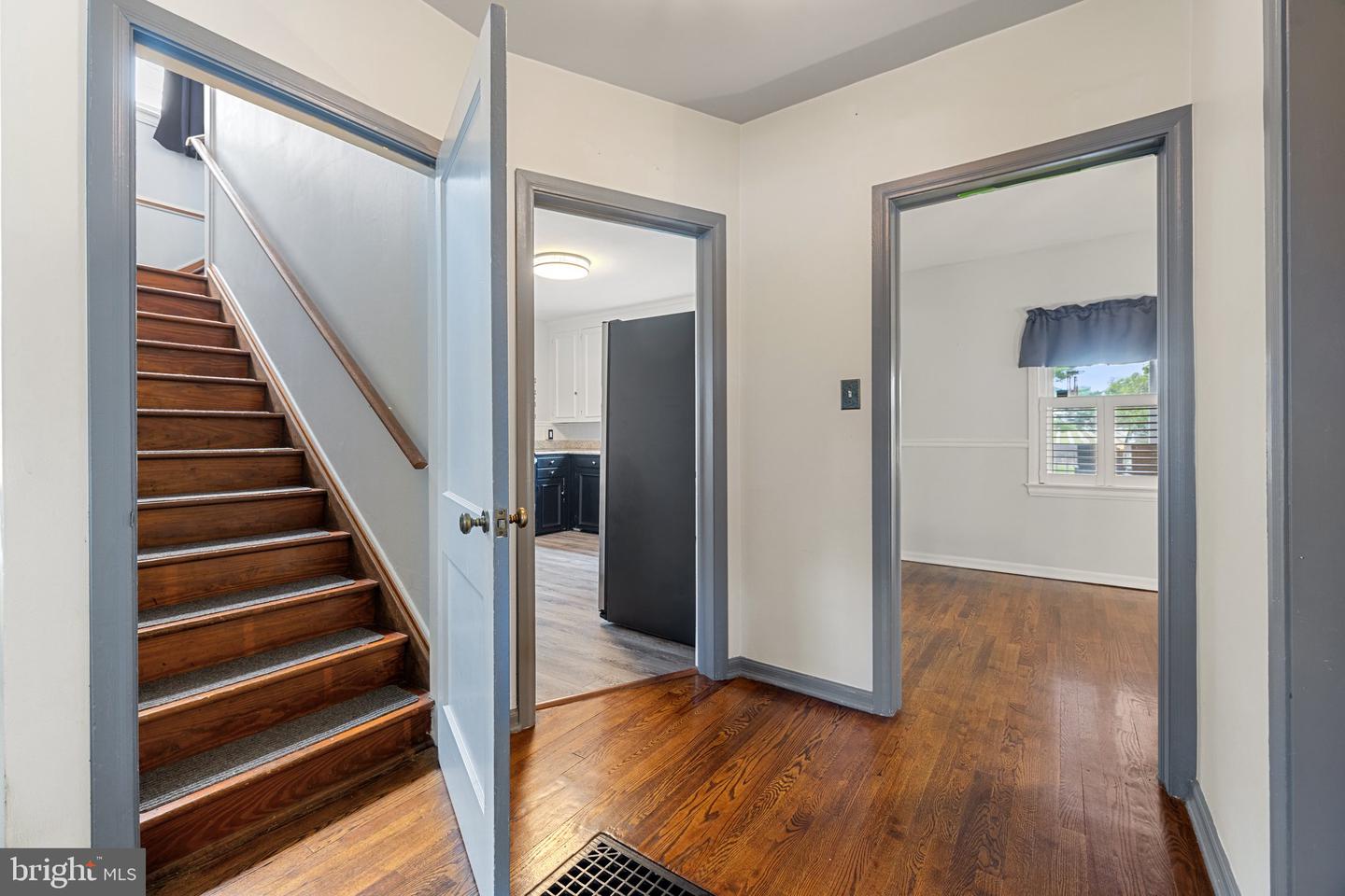 213 WEST ST, WINCHESTER, Virginia 22601, 2 Bedrooms Bedrooms, ,1 BathroomBathrooms,Residential,For sale,213 WEST ST,VAWI2007936 MLS # VAWI2007936