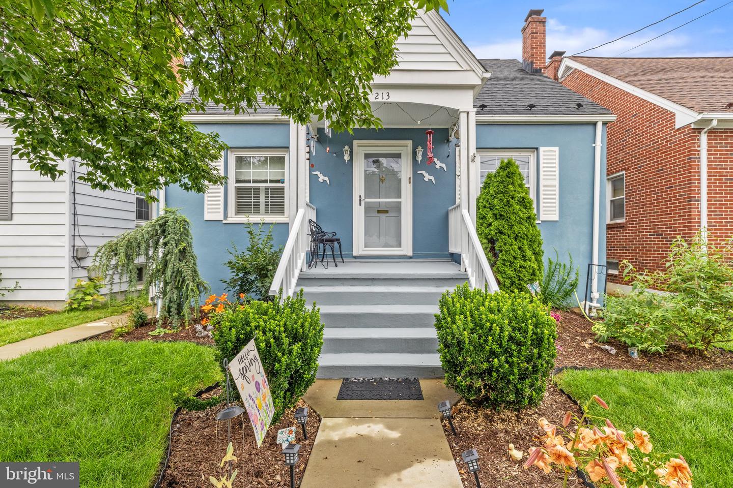 213 WEST ST, WINCHESTER, Virginia 22601, 2 Bedrooms Bedrooms, ,1 BathroomBathrooms,Residential,For sale,213 WEST ST,VAWI2007936 MLS # VAWI2007936