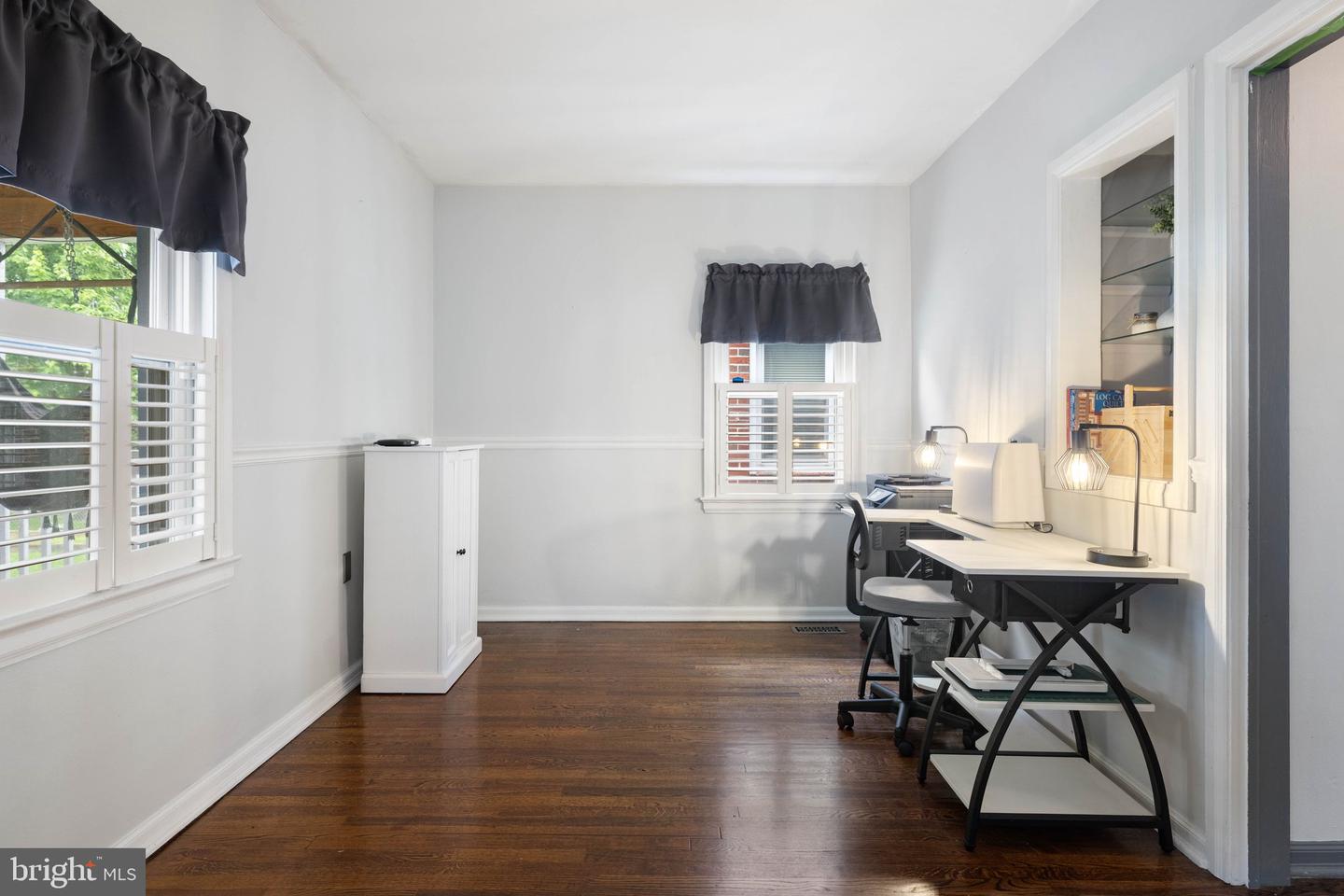 213 WEST ST, WINCHESTER, Virginia 22601, 2 Bedrooms Bedrooms, ,1 BathroomBathrooms,Residential,For sale,213 WEST ST,VAWI2007936 MLS # VAWI2007936