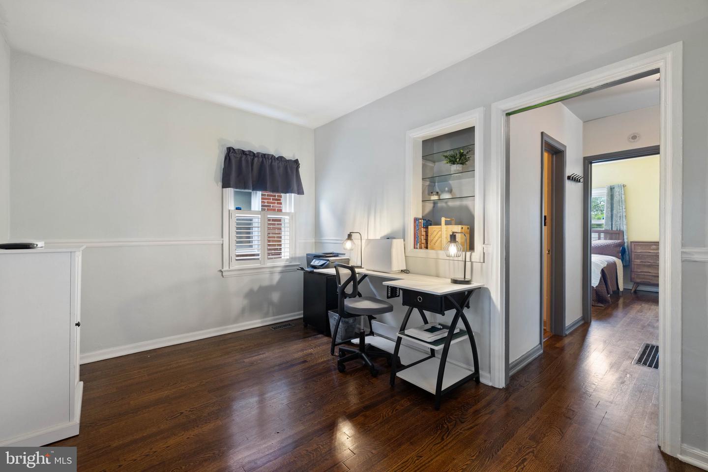 213 WEST ST, WINCHESTER, Virginia 22601, 2 Bedrooms Bedrooms, ,1 BathroomBathrooms,Residential,For sale,213 WEST ST,VAWI2007936 MLS # VAWI2007936