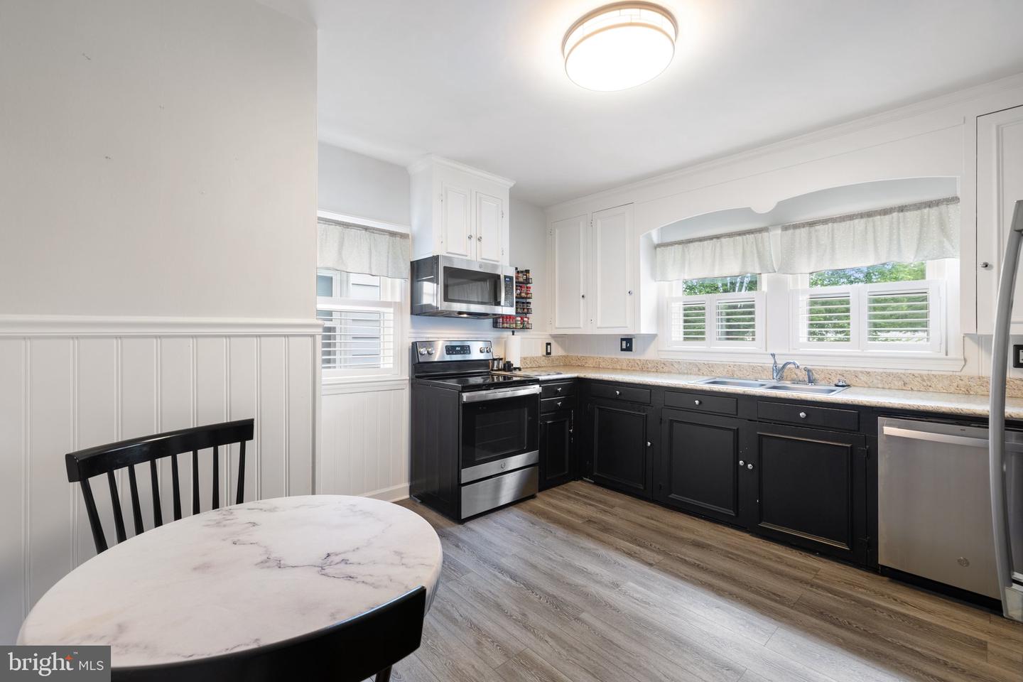 213 WEST ST, WINCHESTER, Virginia 22601, 2 Bedrooms Bedrooms, ,1 BathroomBathrooms,Residential,For sale,213 WEST ST,VAWI2007936 MLS # VAWI2007936