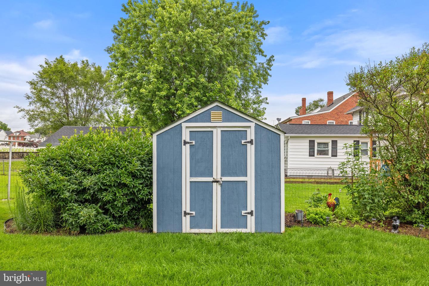 213 WEST ST, WINCHESTER, Virginia 22601, 2 Bedrooms Bedrooms, ,1 BathroomBathrooms,Residential,For sale,213 WEST ST,VAWI2007936 MLS # VAWI2007936