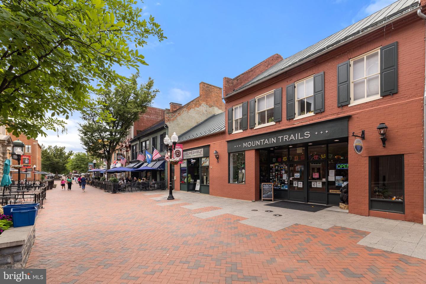 213 WEST ST, WINCHESTER, Virginia 22601, 2 Bedrooms Bedrooms, ,1 BathroomBathrooms,Residential,For sale,213 WEST ST,VAWI2007936 MLS # VAWI2007936