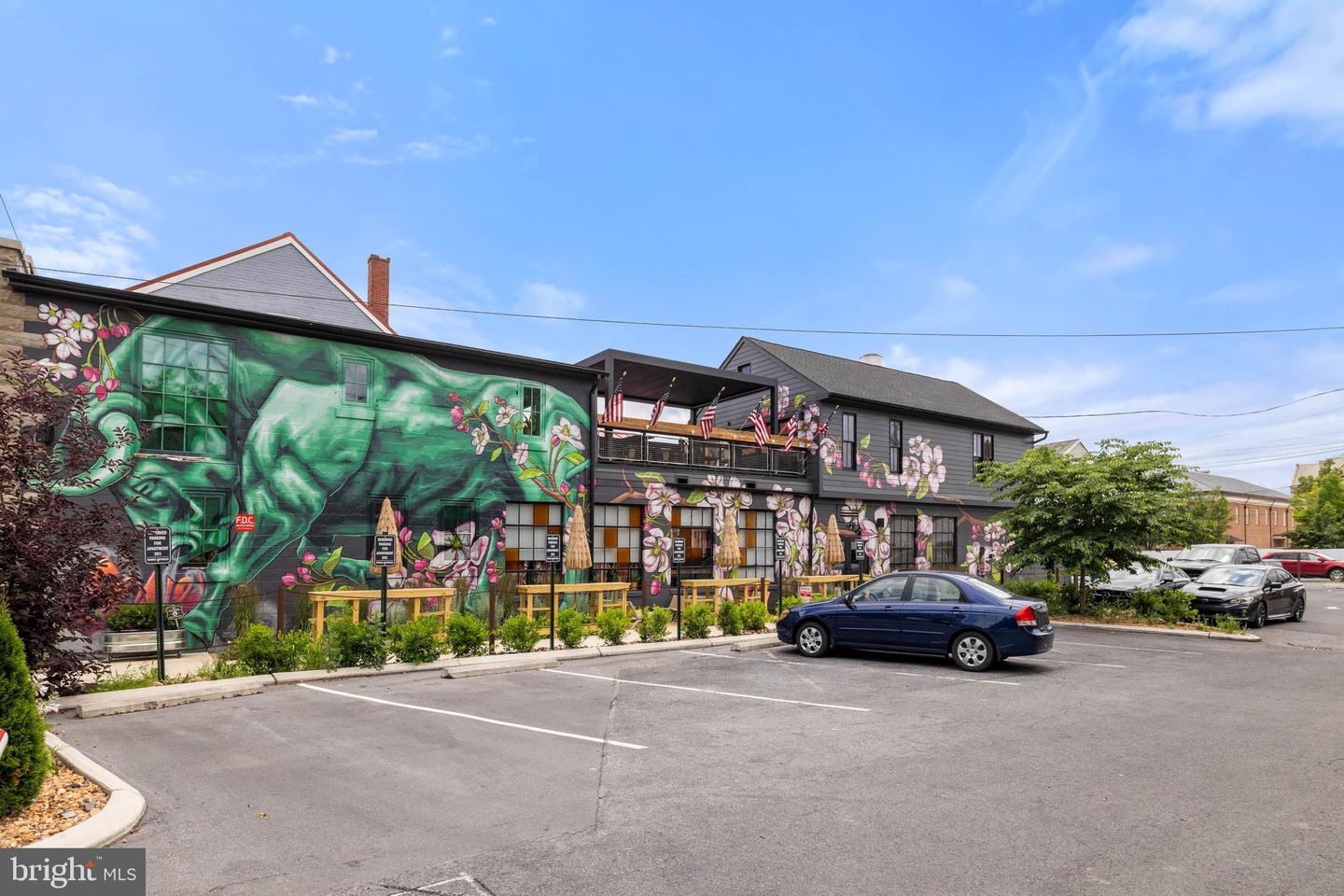 213 WEST ST, WINCHESTER, Virginia 22601, 2 Bedrooms Bedrooms, ,1 BathroomBathrooms,Residential,For sale,213 WEST ST,VAWI2007936 MLS # VAWI2007936