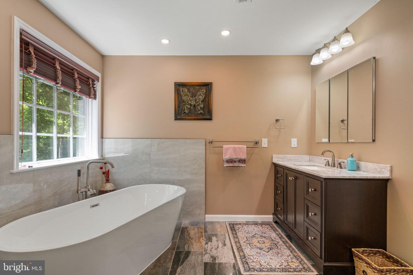 123 ARDEN LN, STAFFORD, Virginia 22556, 5 Bedrooms Bedrooms, ,4 BathroomsBathrooms,Residential,For sale,123 ARDEN LN,VAST2039652 MLS # VAST2039652