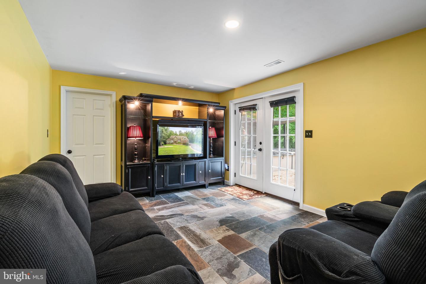 123 ARDEN LN, STAFFORD, Virginia 22556, 5 Bedrooms Bedrooms, ,4 BathroomsBathrooms,Residential,For sale,123 ARDEN LN,VAST2039652 MLS # VAST2039652