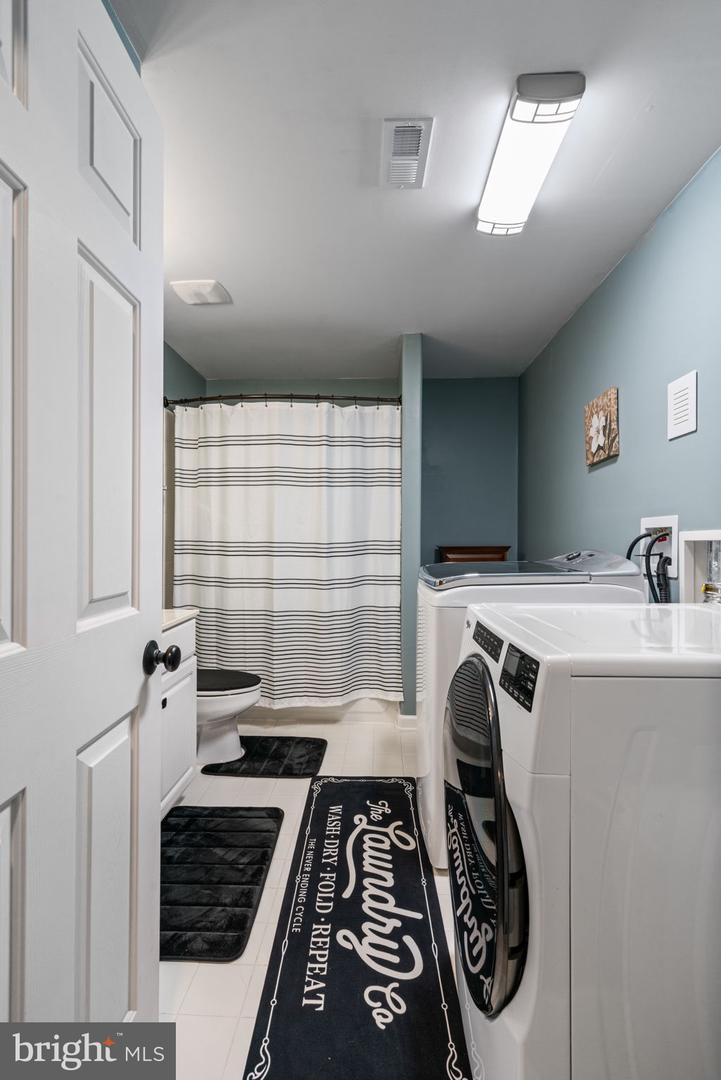 123 ARDEN LN, STAFFORD, Virginia 22556, 5 Bedrooms Bedrooms, ,4 BathroomsBathrooms,Residential,For sale,123 ARDEN LN,VAST2039652 MLS # VAST2039652