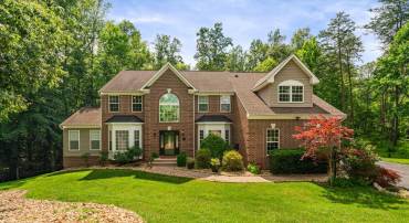 123 ARDEN LN, STAFFORD, Virginia 22556, 5 Bedrooms Bedrooms, ,4 BathroomsBathrooms,Residential,For sale,123 ARDEN LN,VAST2039652 MLS # VAST2039652