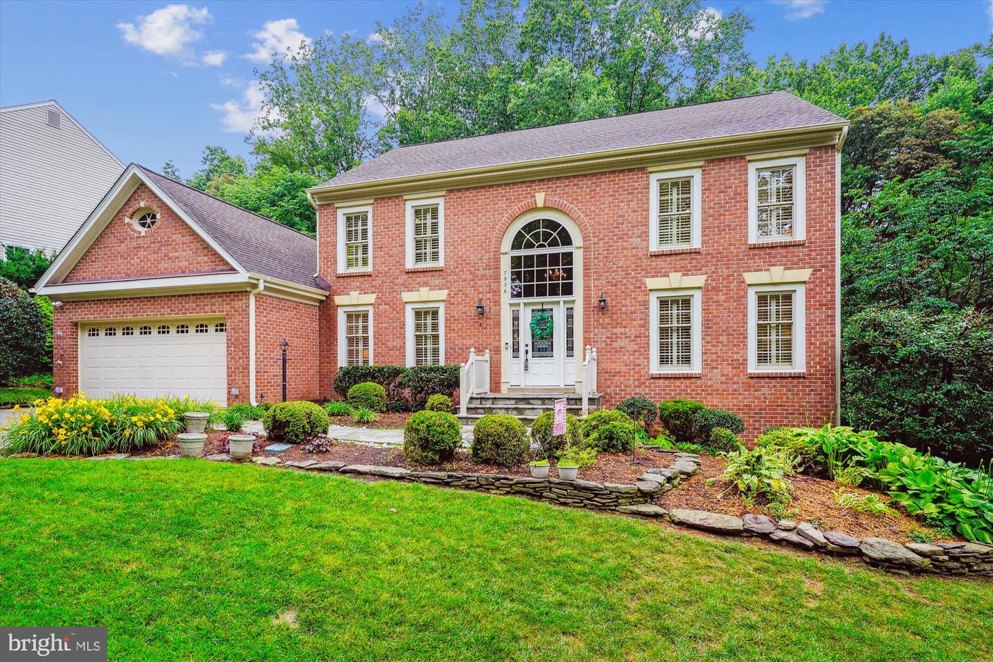 7936 LOBELIA LN, SPRINGFIELD, Virginia 22152, 4 Bedrooms Bedrooms, ,3 BathroomsBathrooms,Residential,For sale,7936 LOBELIA LN,VAFX2246626 MLS # VAFX2246626