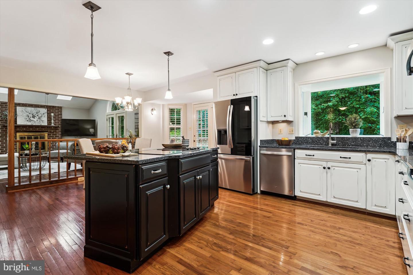 7936 LOBELIA LN, SPRINGFIELD, Virginia 22152, 4 Bedrooms Bedrooms, ,3 BathroomsBathrooms,Residential,For sale,7936 LOBELIA LN,VAFX2246626 MLS # VAFX2246626
