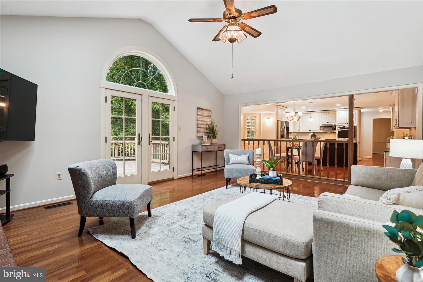 7936 LOBELIA LN, SPRINGFIELD, Virginia 22152, 4 Bedrooms Bedrooms, ,3 BathroomsBathrooms,Residential,For sale,7936 LOBELIA LN,VAFX2246626 MLS # VAFX2246626