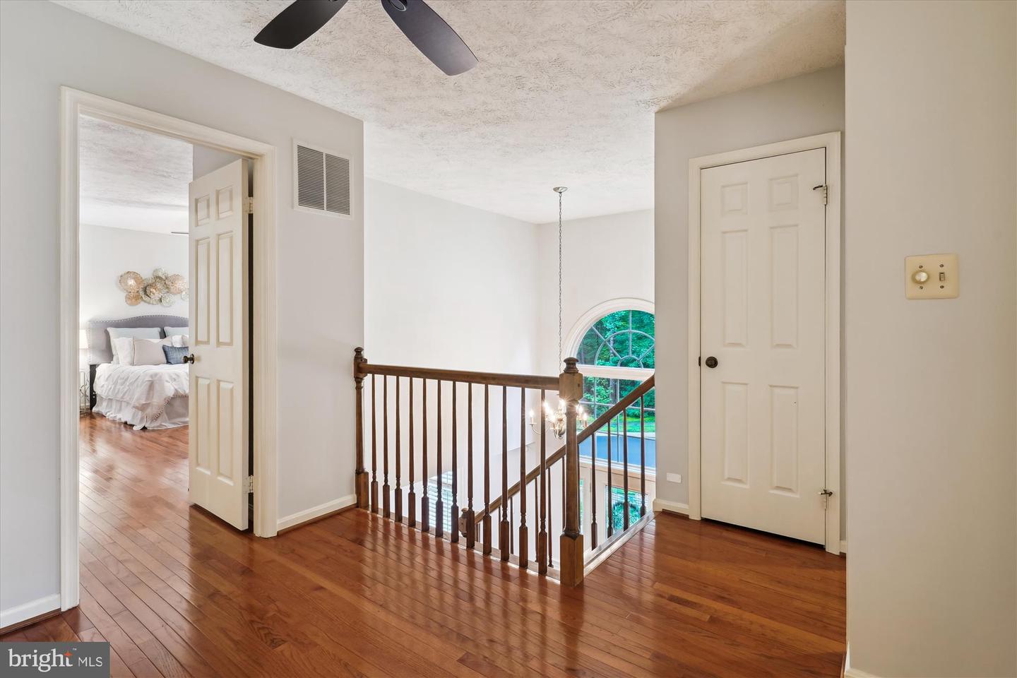7936 LOBELIA LN, SPRINGFIELD, Virginia 22152, 4 Bedrooms Bedrooms, ,3 BathroomsBathrooms,Residential,For sale,7936 LOBELIA LN,VAFX2246626 MLS # VAFX2246626