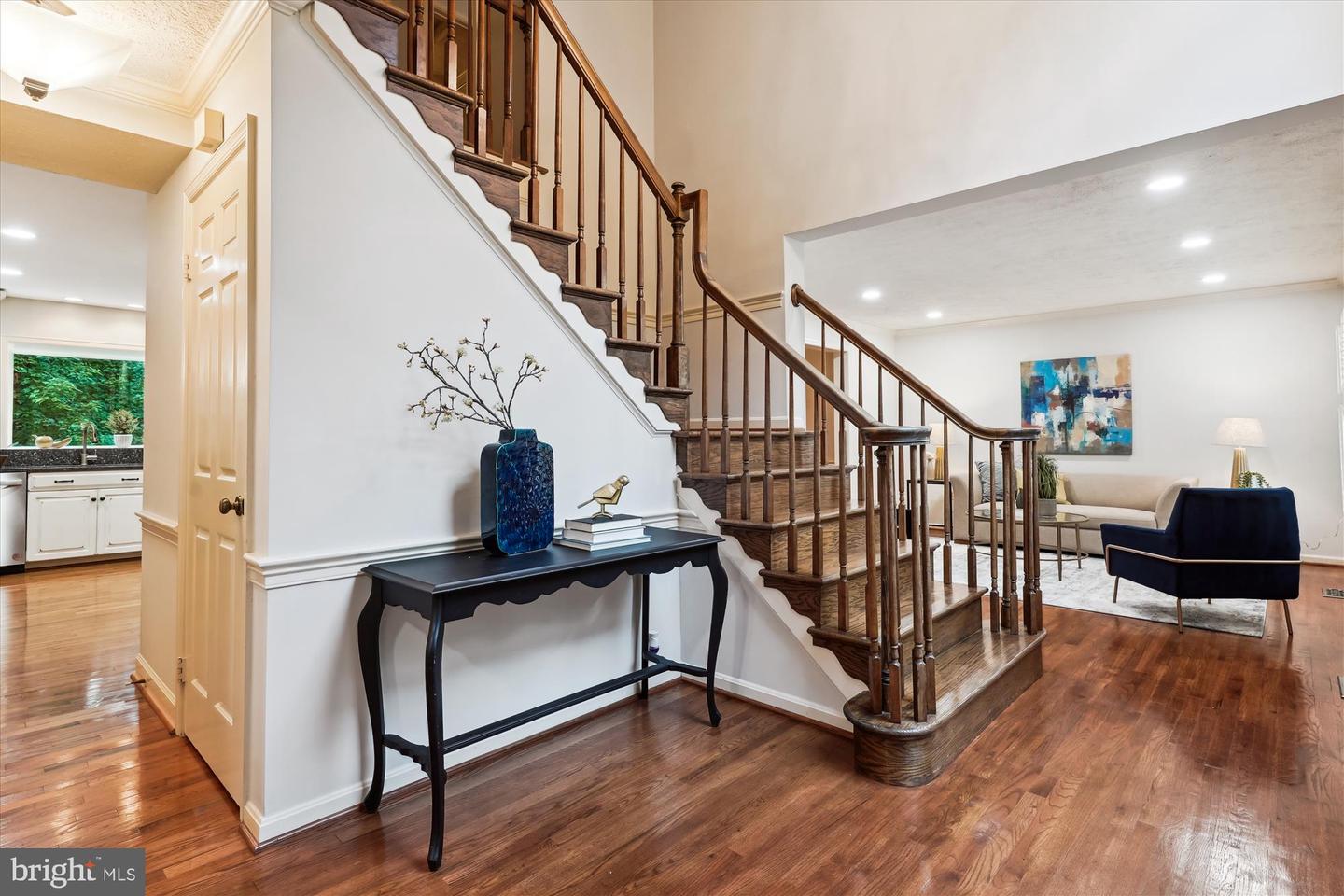 7936 LOBELIA LN, SPRINGFIELD, Virginia 22152, 4 Bedrooms Bedrooms, ,3 BathroomsBathrooms,Residential,For sale,7936 LOBELIA LN,VAFX2246626 MLS # VAFX2246626