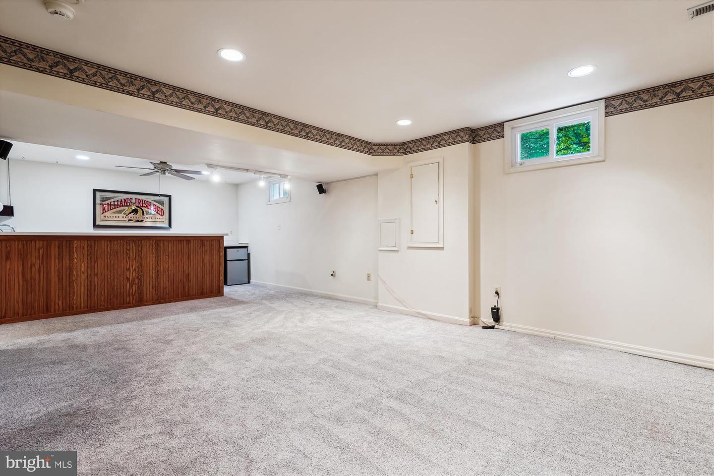 7936 LOBELIA LN, SPRINGFIELD, Virginia 22152, 4 Bedrooms Bedrooms, ,3 BathroomsBathrooms,Residential,For sale,7936 LOBELIA LN,VAFX2246626 MLS # VAFX2246626