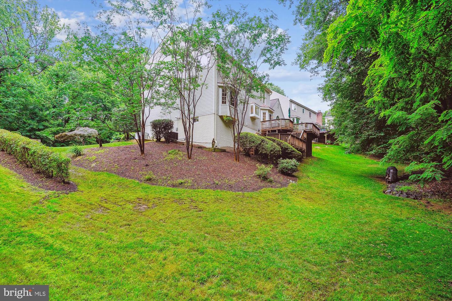 7936 LOBELIA LN, SPRINGFIELD, Virginia 22152, 4 Bedrooms Bedrooms, ,3 BathroomsBathrooms,Residential,For sale,7936 LOBELIA LN,VAFX2246626 MLS # VAFX2246626