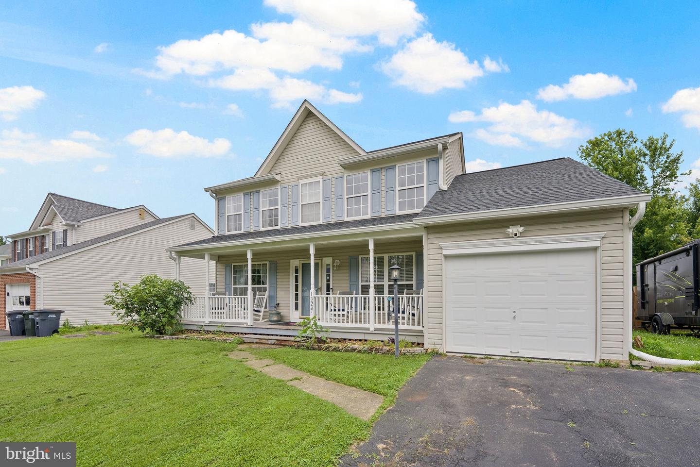 13937 REXBURG CT, WOODBRIDGE, Virginia 22193, 4 Bedrooms Bedrooms, ,3 BathroomsBathrooms,Residential,For sale,13937 REXBURG CT,VAPW2096742 MLS # VAPW2096742