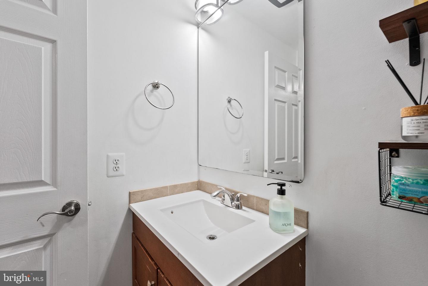 13937 REXBURG CT, WOODBRIDGE, Virginia 22193, 4 Bedrooms Bedrooms, ,3 BathroomsBathrooms,Residential,For sale,13937 REXBURG CT,VAPW2096742 MLS # VAPW2096742
