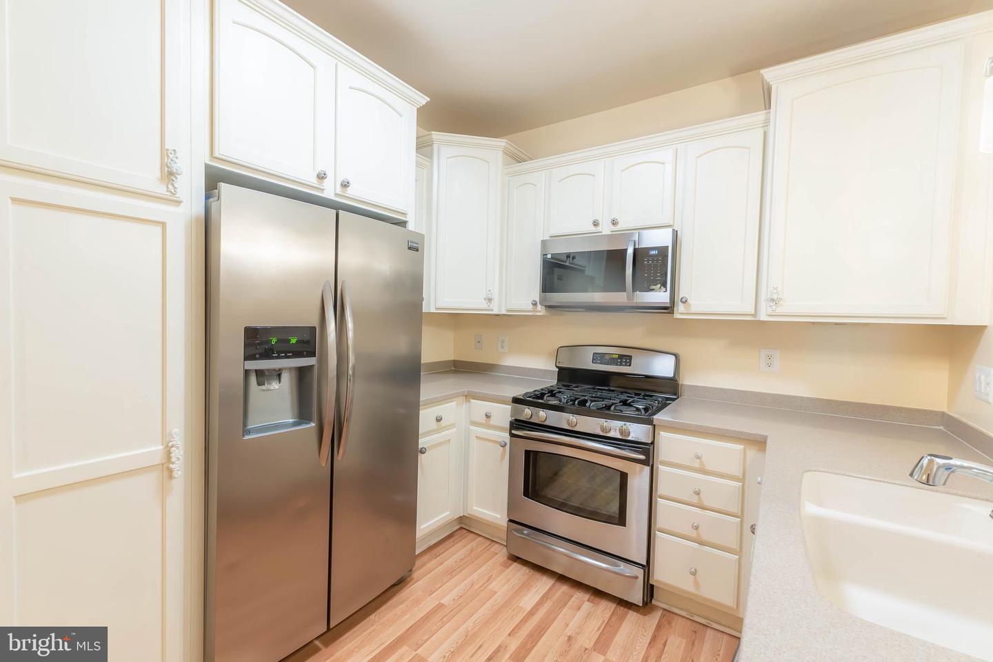 7065 HERITAGE HUNT DR #309, GAINESVILLE, Virginia 20155, 2 Bedrooms Bedrooms, ,2 BathroomsBathrooms,Residential,For sale,7065 HERITAGE HUNT DR #309,VAPW2096750 MLS # VAPW2096750