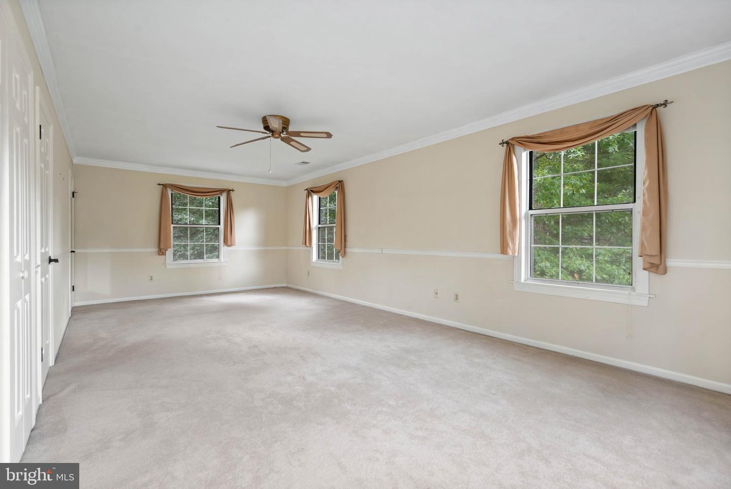 5761 WILSHIRE DR, WARRENTON, Virginia 20187, 3 Bedrooms Bedrooms, ,2 BathroomsBathrooms,Residential,For sale,5761 WILSHIRE DR,VAFQ2016984 MLS # VAFQ2016984