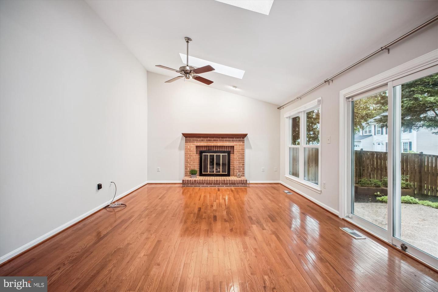 13617 UNION VILLAGE CIR, CLIFTON, Virginia 20124, 4 Bedrooms Bedrooms, ,3 BathroomsBathrooms,Residential,For sale,13617 UNION VILLAGE CIR,VAFX2246796 MLS # VAFX2246796