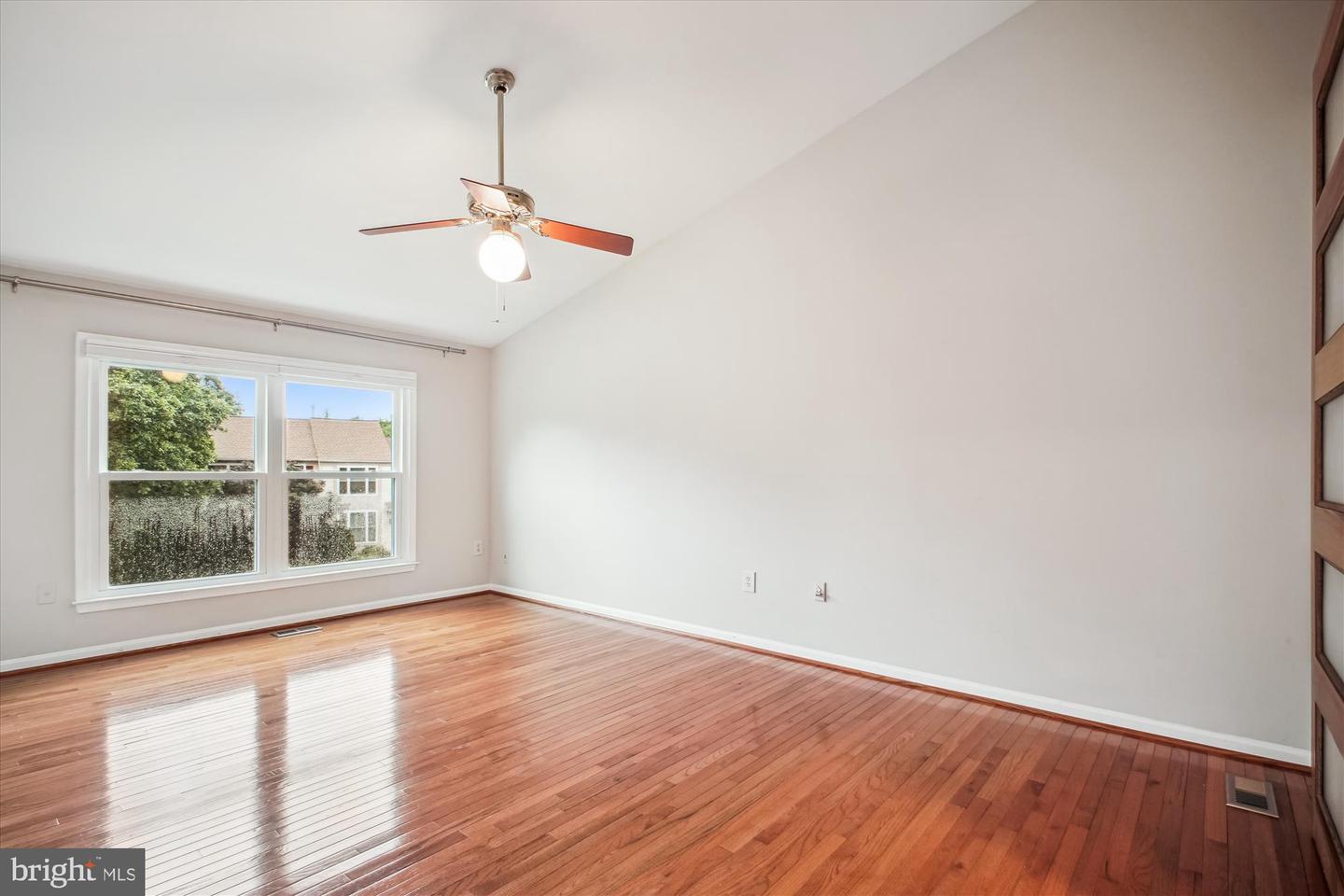 13617 UNION VILLAGE CIR, CLIFTON, Virginia 20124, 4 Bedrooms Bedrooms, ,3 BathroomsBathrooms,Residential,For sale,13617 UNION VILLAGE CIR,VAFX2246796 MLS # VAFX2246796