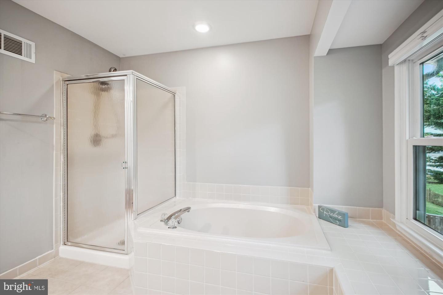 13617 UNION VILLAGE CIR, CLIFTON, Virginia 20124, 4 Bedrooms Bedrooms, ,3 BathroomsBathrooms,Residential,For sale,13617 UNION VILLAGE CIR,VAFX2246796 MLS # VAFX2246796