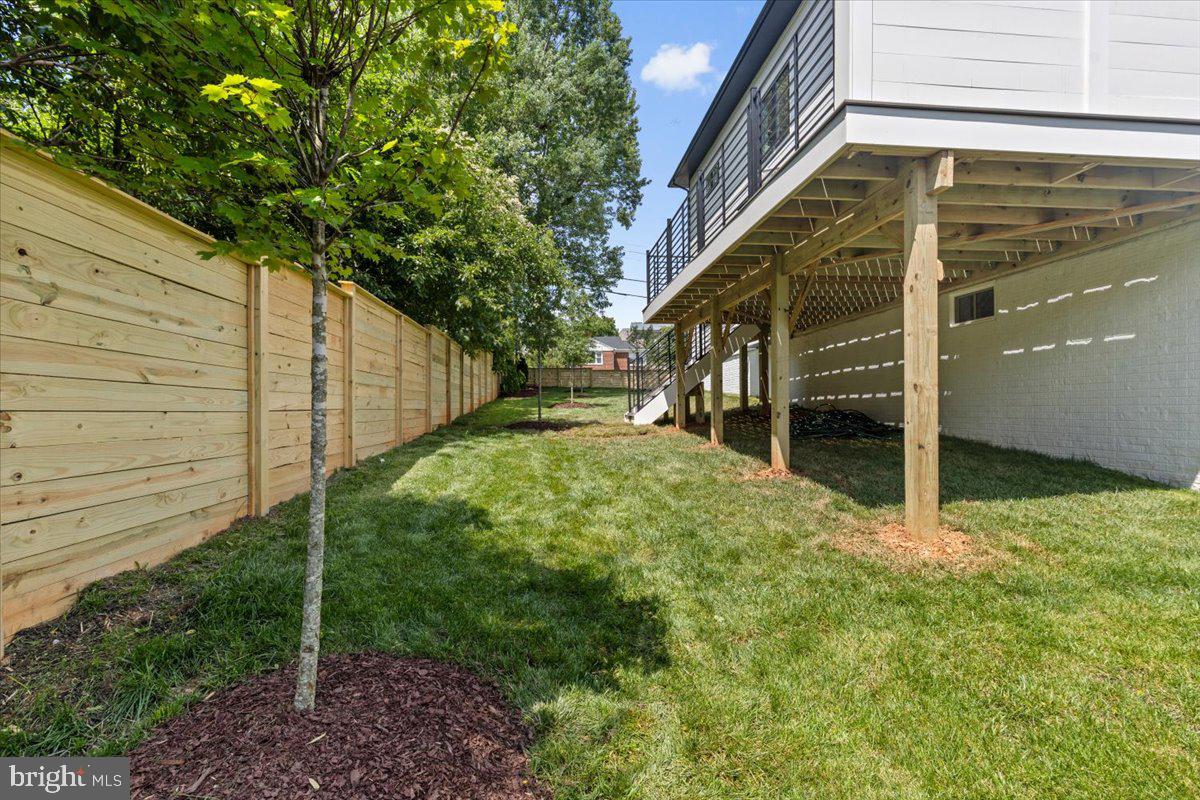 6511 IVY HILL DR, MCLEAN, Virginia 22101, 7 Bedrooms Bedrooms, ,6 BathroomsBathrooms,Residential,For sale,6511 IVY HILL DR,VAFX2196442 MLS # VAFX2196442