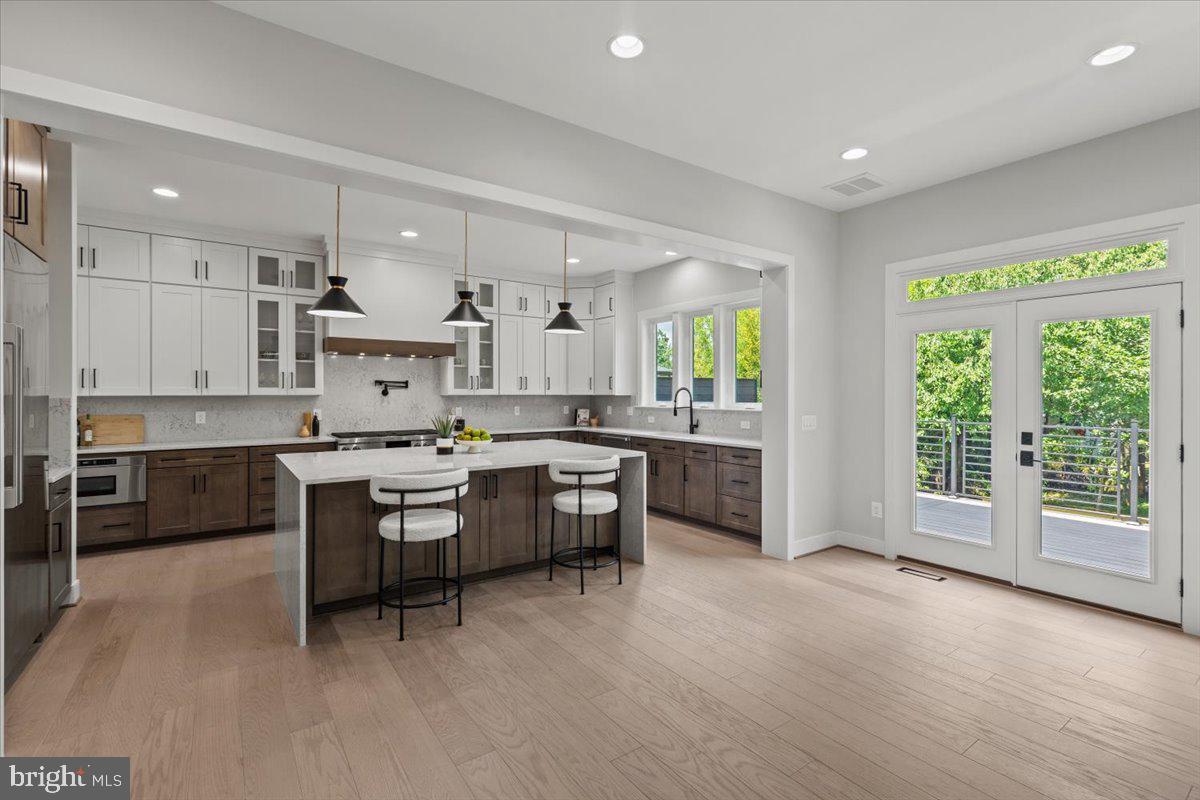 6511 IVY HILL DR, MCLEAN, Virginia 22101, 7 Bedrooms Bedrooms, ,6 BathroomsBathrooms,Residential,For sale,6511 IVY HILL DR,VAFX2196442 MLS # VAFX2196442