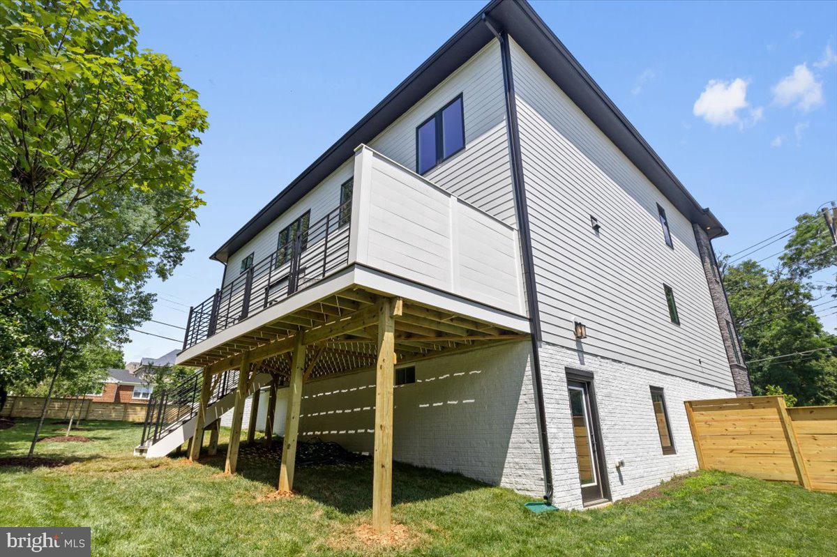 6511 IVY HILL DR, MCLEAN, Virginia 22101, 7 Bedrooms Bedrooms, ,6 BathroomsBathrooms,Residential,For sale,6511 IVY HILL DR,VAFX2196442 MLS # VAFX2196442