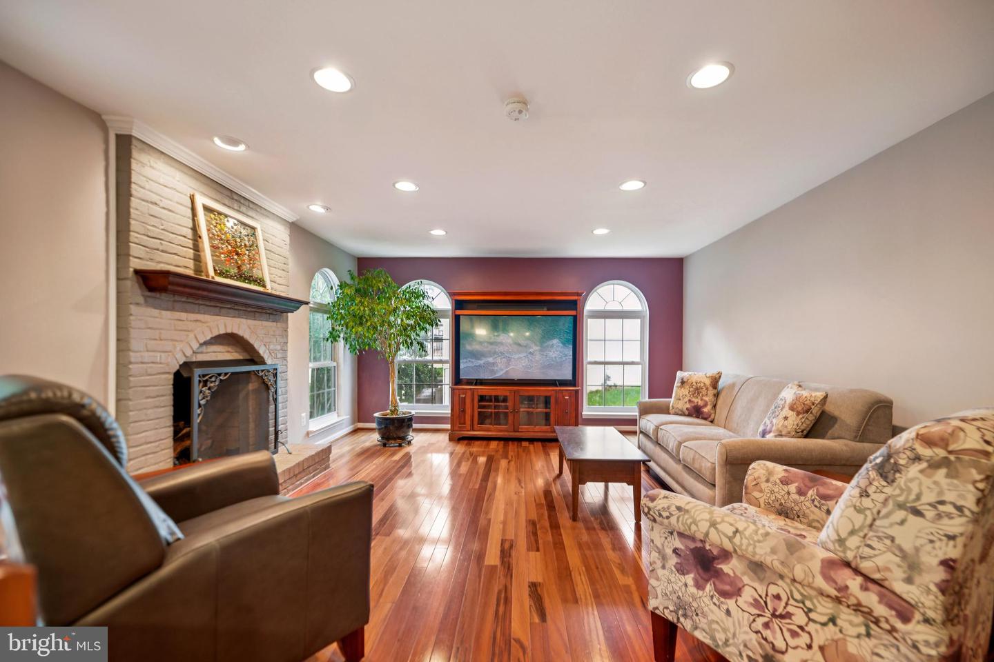 10517 WINGED ELM CIR, MANASSAS, Virginia 20110, 4 Bedrooms Bedrooms, ,3 BathroomsBathrooms,Residential,For sale,10517 WINGED ELM CIR,VAPW2083068 MLS # VAPW2083068