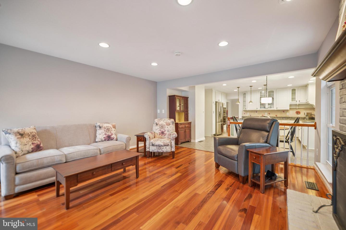 10517 WINGED ELM CIR, MANASSAS, Virginia 20110, 4 Bedrooms Bedrooms, ,3 BathroomsBathrooms,Residential,For sale,10517 WINGED ELM CIR,VAPW2083068 MLS # VAPW2083068
