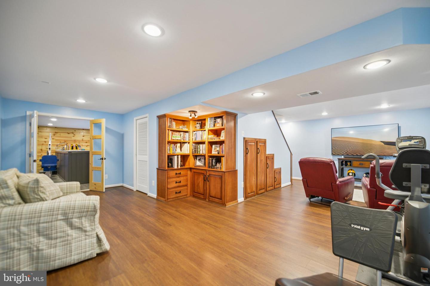 10517 WINGED ELM CIR, MANASSAS, Virginia 20110, 4 Bedrooms Bedrooms, ,3 BathroomsBathrooms,Residential,For sale,10517 WINGED ELM CIR,VAPW2083068 MLS # VAPW2083068