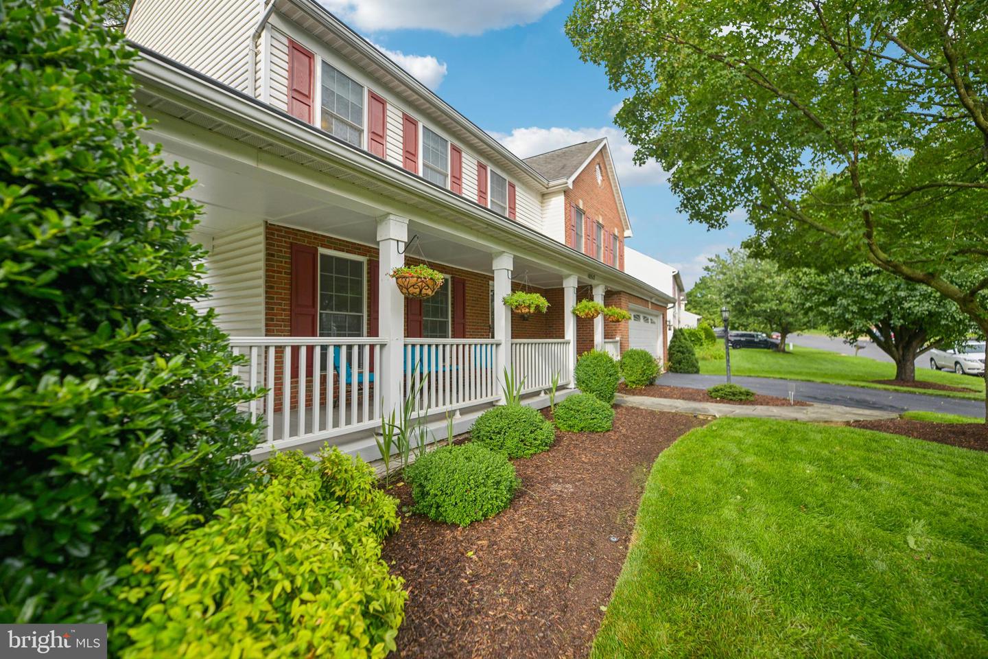 10517 WINGED ELM CIR, MANASSAS, Virginia 20110, 4 Bedrooms Bedrooms, ,3 BathroomsBathrooms,Residential,For sale,10517 WINGED ELM CIR,VAPW2083068 MLS # VAPW2083068