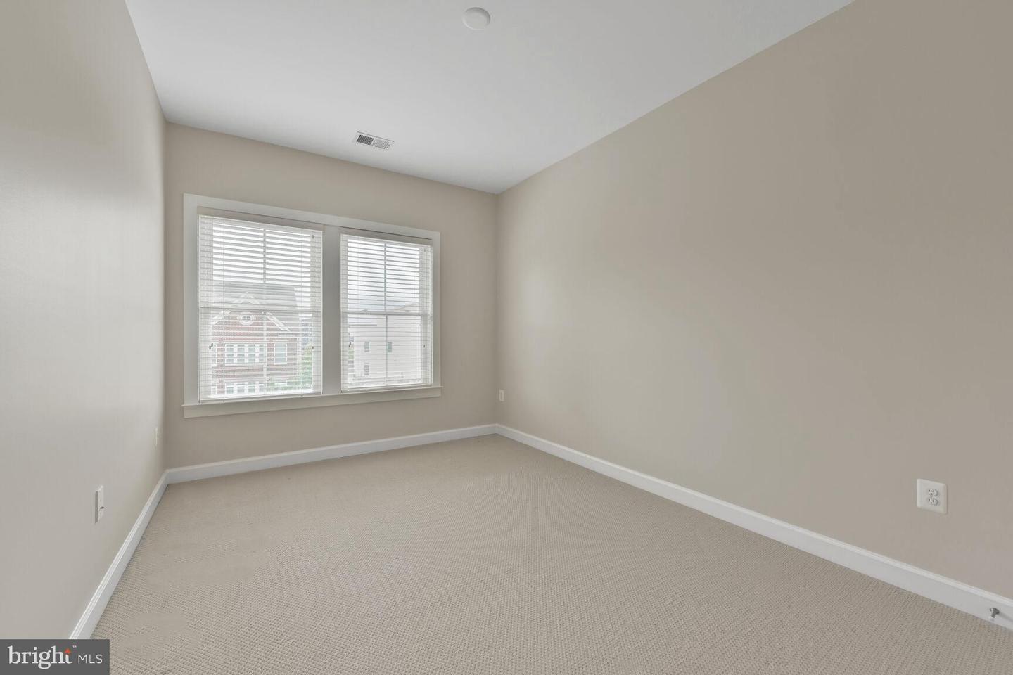 20765 DUXBURY TER, ASHBURN, Virginia 20147, 4 Bedrooms Bedrooms, ,3 BathroomsBathrooms,Residential,For sale,20765 DUXBURY TER,VALO2088324 MLS # VALO2088324