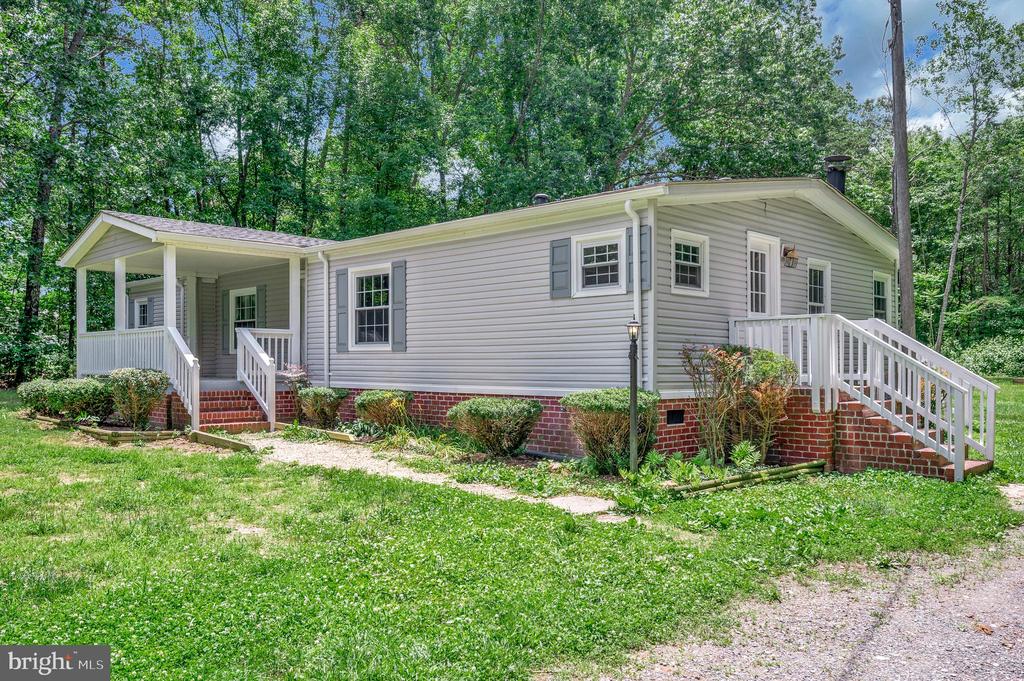 379 MOUNT PLEASANT CHURCH RD, MINERAL, Virginia 23117, 3 Bedrooms Bedrooms, ,2 BathroomsBathrooms,Residential,379 MOUNT PLEASANT CHURCH RD,VALA2008016 MLS # VALA2008016