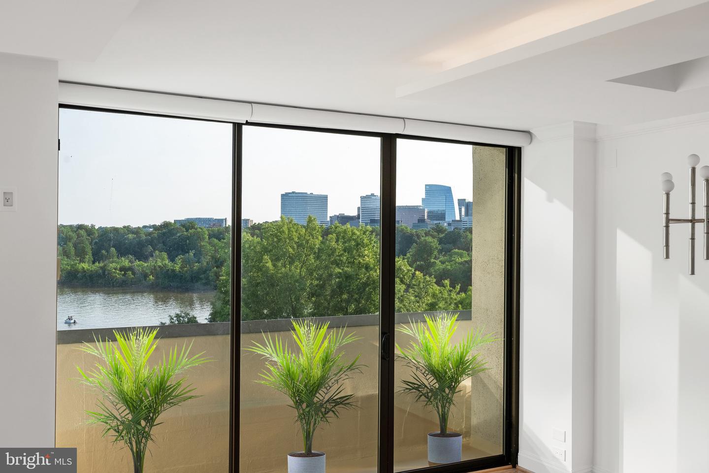 2700 VIRGINIA AVE NW #811, WASHINGTON, District Of Columbia 20037, 2 Bedrooms Bedrooms, ,2 BathroomsBathrooms,Residential,For sale,2700 VIRGINIA AVE NW #811,DCDC2190598 MLS # DCDC2190598