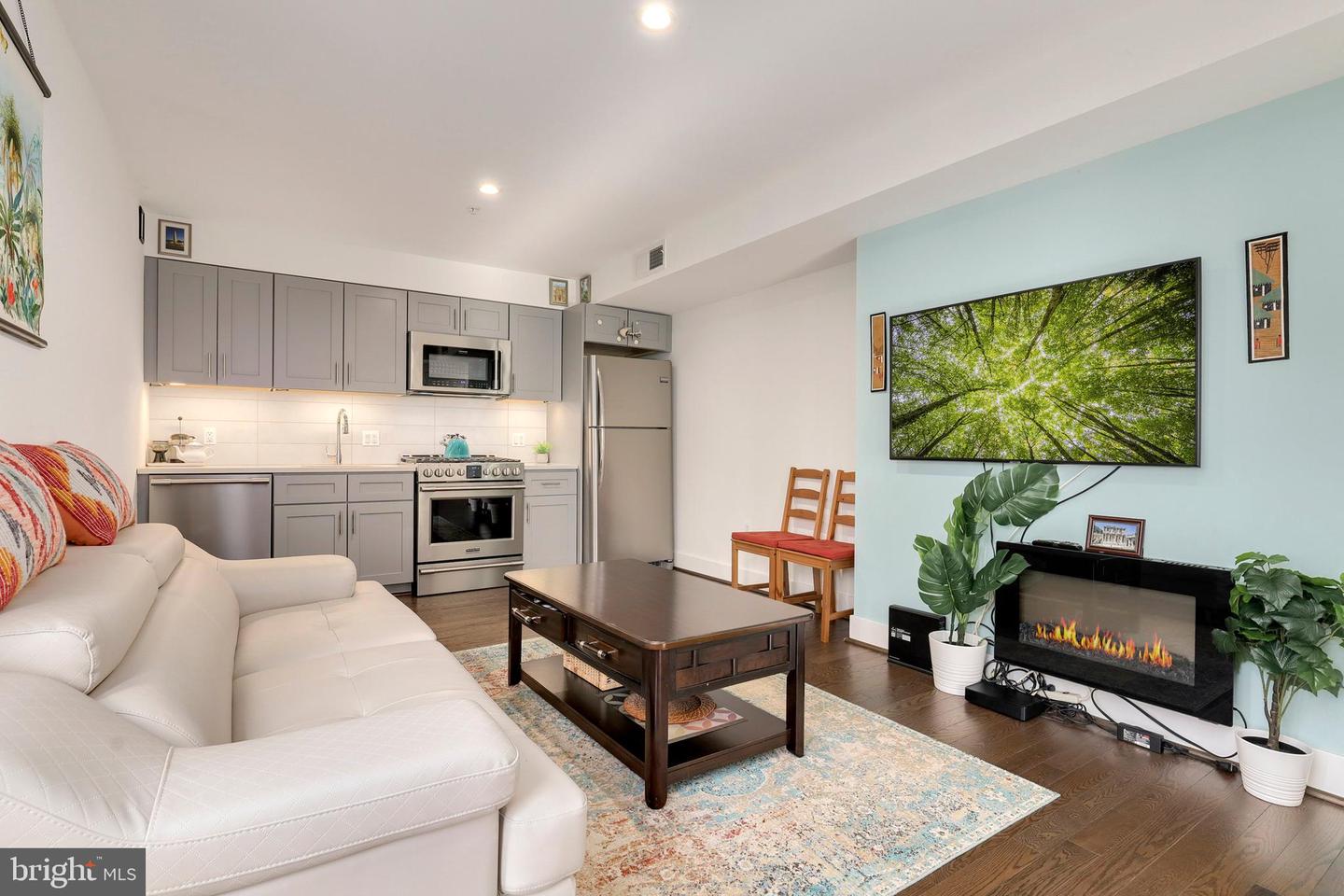 7723 ALASKA AVE NW #202, WASHINGTON, District Of Columbia 20012, 2 Bedrooms Bedrooms, ,2 BathroomsBathrooms,Residential,For sale,7723 ALASKA AVE NW #202,DCDC2191686 MLS # DCDC2191686