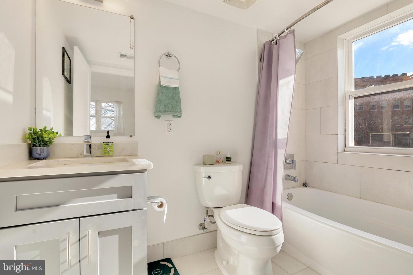 7723 ALASKA AVE NW #202, WASHINGTON, District Of Columbia 20012, 2 Bedrooms Bedrooms, ,2 BathroomsBathrooms,Residential,For sale,7723 ALASKA AVE NW #202,DCDC2191686 MLS # DCDC2191686
