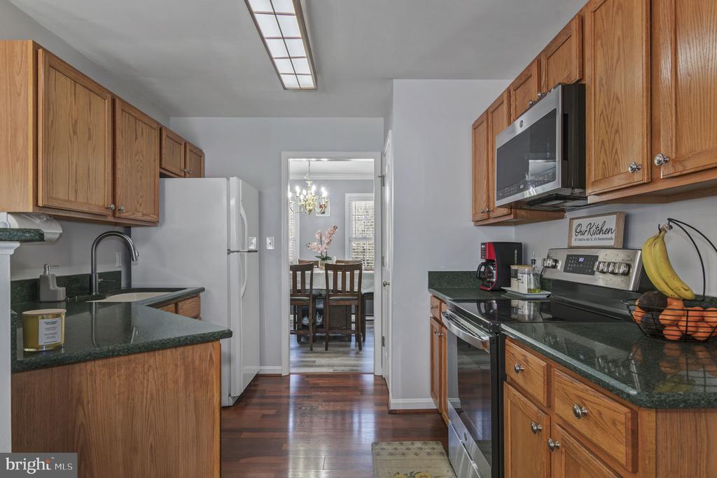 8802 DUNDEE DR, FREDERICKSBURG, Virginia 22408, 3 Bedrooms Bedrooms, ,3 BathroomsBathrooms,Residential,8802 DUNDEE DR,VASP2034152 MLS # VASP2034152