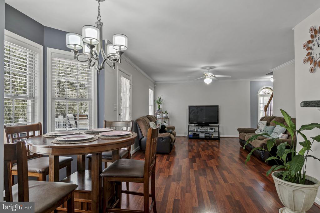 8802 DUNDEE DR, FREDERICKSBURG, Virginia 22408, 3 Bedrooms Bedrooms, ,3 BathroomsBathrooms,Residential,8802 DUNDEE DR,VASP2034152 MLS # VASP2034152