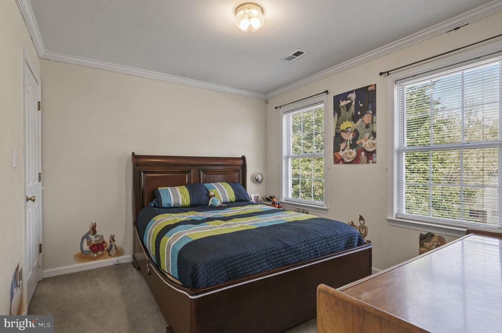 8802 DUNDEE DR, FREDERICKSBURG, Virginia 22408, 3 Bedrooms Bedrooms, ,3 BathroomsBathrooms,Residential,8802 DUNDEE DR,VASP2034152 MLS # VASP2034152